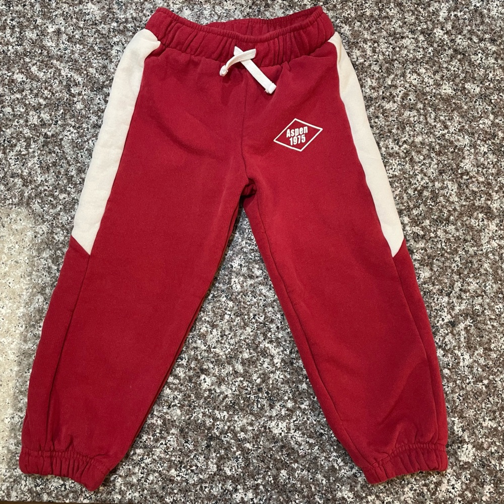 Zara Boys Sweatpants ⛷️
